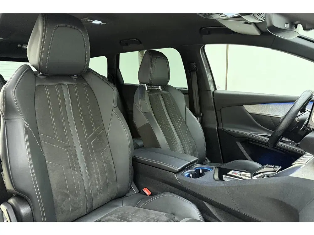 Peugeot 5008 1.2 PureTech GT Pack Business uit 2022, foto 14