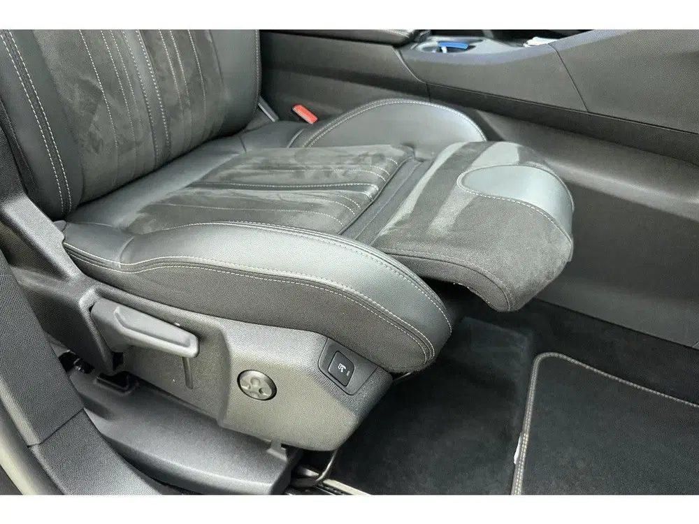 Peugeot 5008 1.2 PureTech GT Pack Business uit 2022, foto 15