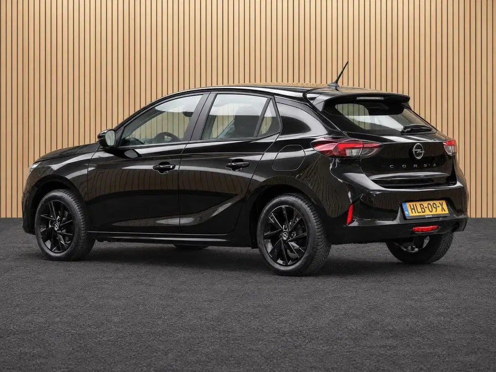 Opel Corsa 1.2 Edition uit 2025, foto 2