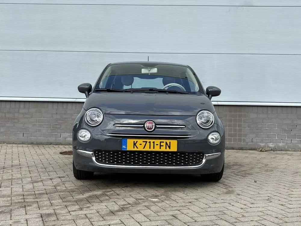 Fiat 500 1.0 Hybrid Lounge uit 2020, foto 2