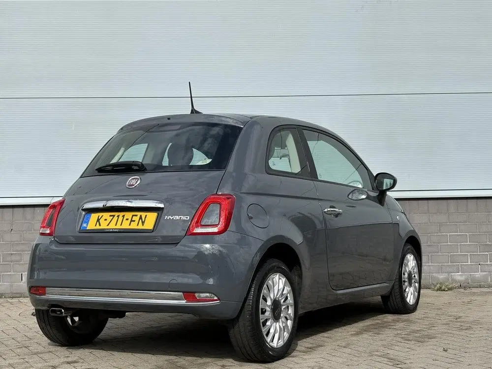 Fiat 500 1.0 Hybrid Lounge uit 2020, foto 6
