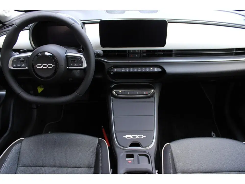 Fiat 600 1.2 Hybrid Sport (bj 2026 uit 2026, foto 13