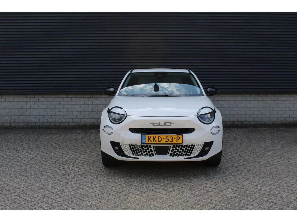 Fiat 600 1.2 Hybrid Sport (bj 2026 uit 2026, foto 3
