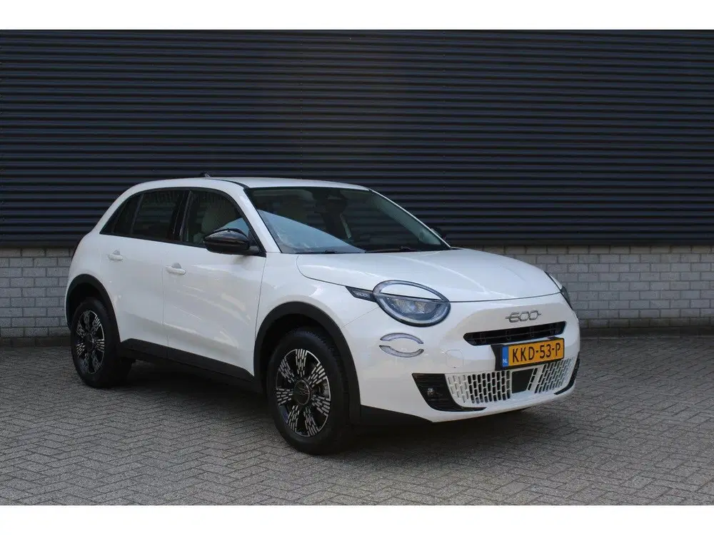 Fiat 600 1.2 Hybrid Sport (bj 2026 uit 2026, foto 4