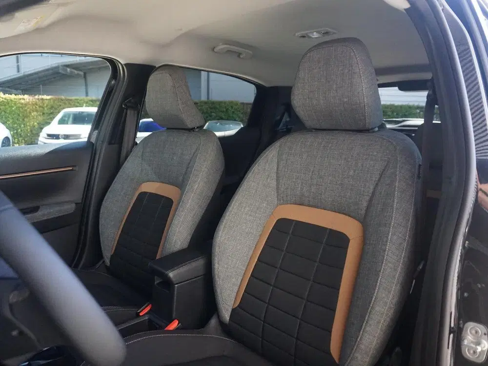 Citroën C3 Aircross 1.2 Hybrid 145pk Plus Climate control uit 2025, foto 10