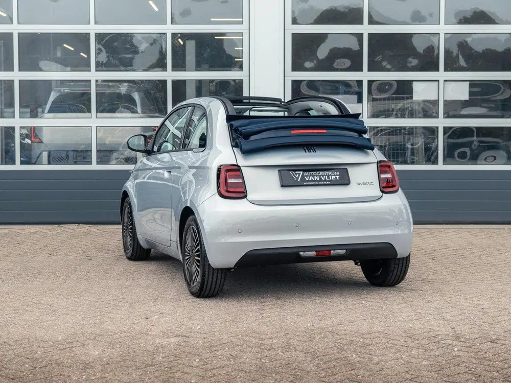 Fiat 500C Hybrid Dolcevita Limited Edition uit 2026, foto 7