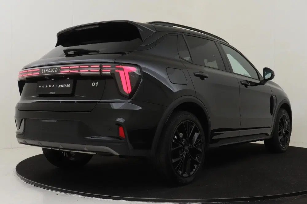 Lynk & Co 01 1.5 PHEV MORE -PANO.DAK uit 2026, foto 3