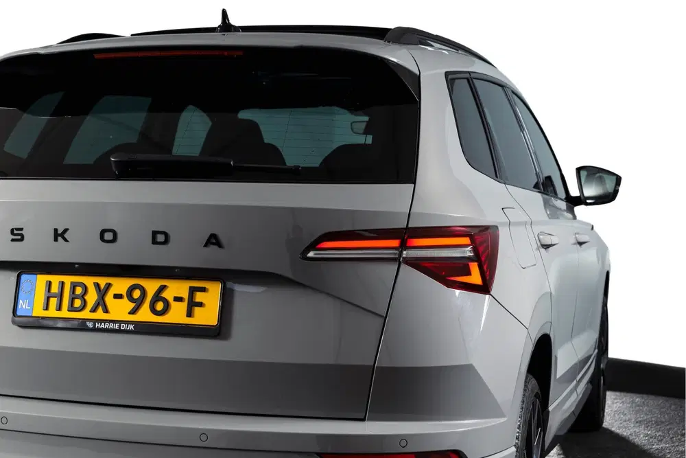 Skoda Karoq 1.5 TSI ACT Sportline Business 150 PK uit 2024, foto 15