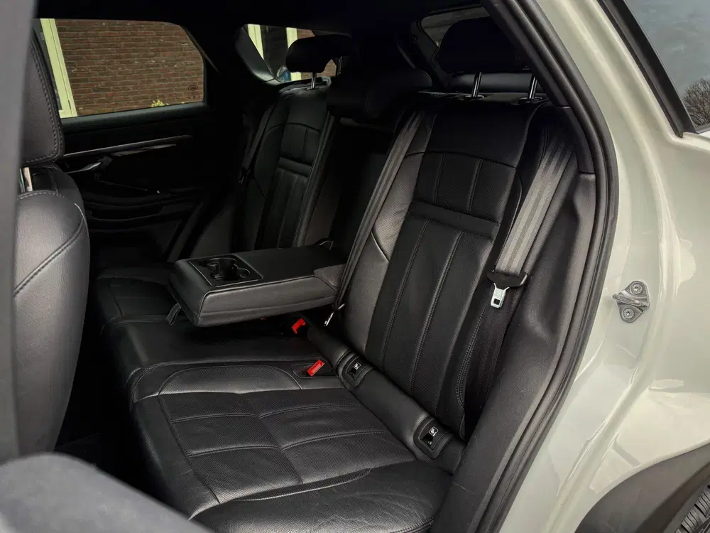 Land Rover Range Rover Evoque 2.0 P200 AWD R-Dynamic uit 2019, foto 13