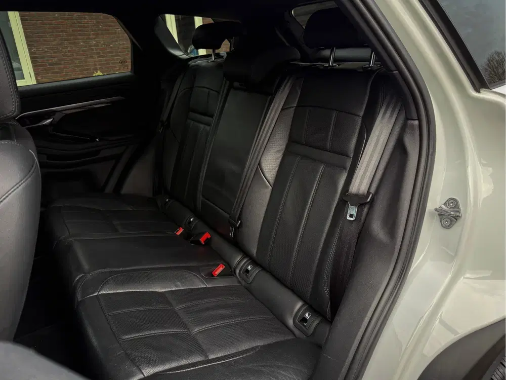 Land Rover Range Rover Evoque 2.0 P200 AWD R-Dynamic uit 2019, foto 15