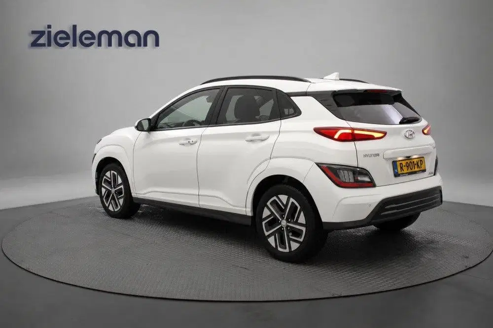 Hyundai KONA Fashion uit 2022, foto 3