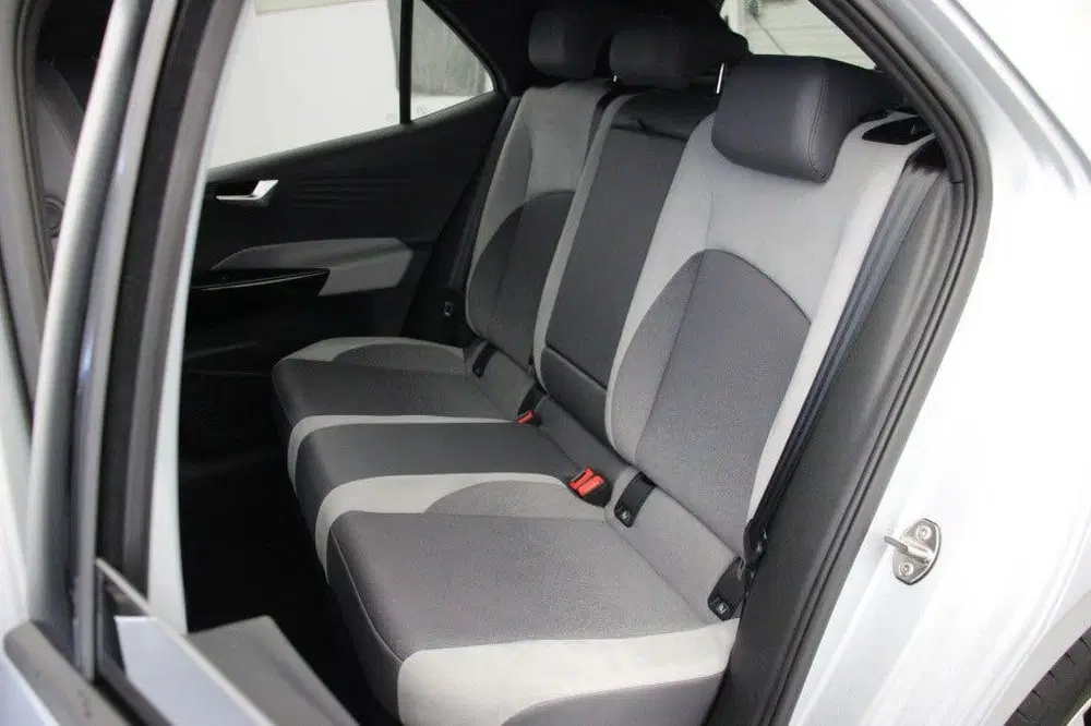 Volkswagen ID.3 Business 58 kWh uit 2020, foto 11