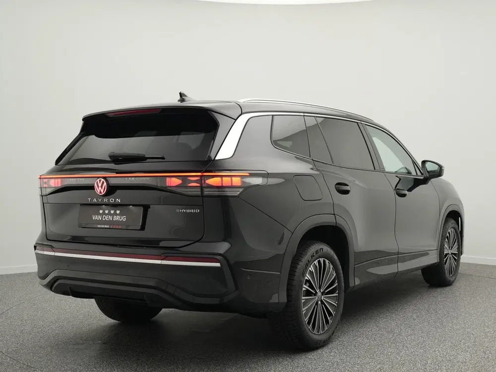 Volkswagen Tayron Elegance 1.5 eHybrid 204 PK uit 2025, foto 2