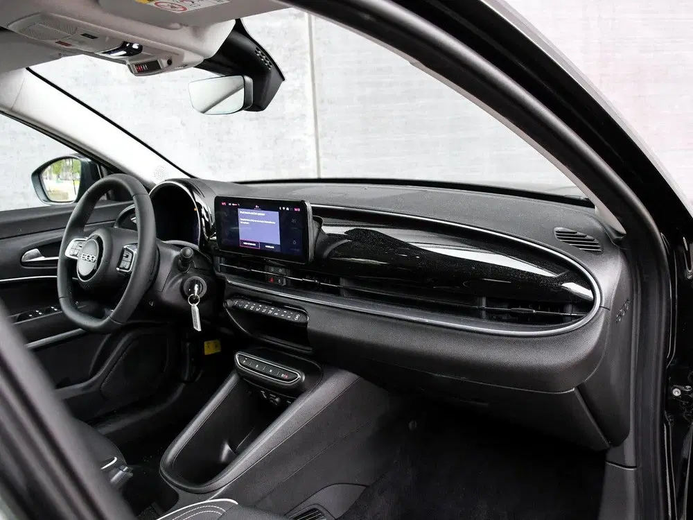 Fiat 600 Urban 1.2 Hybrid 110pk Automaat PDC ACHTER uit 2025, foto 9