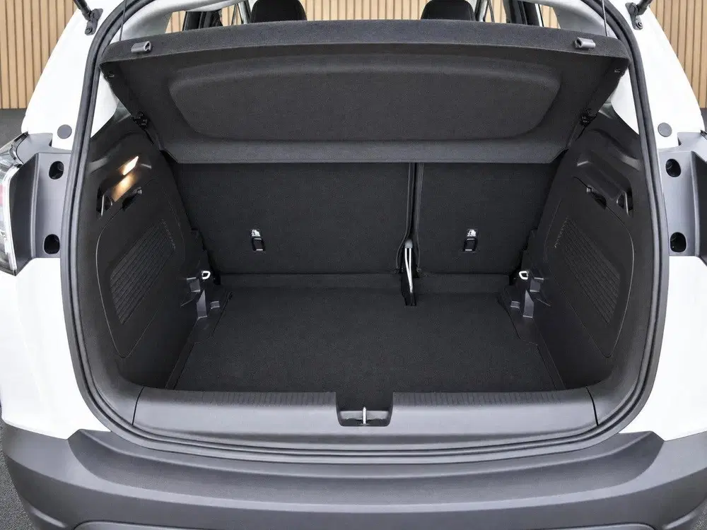 Opel Crossland 1.2 Edition uit 2022, foto 11