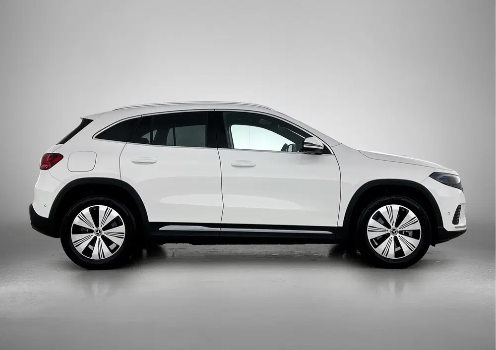 Mercedes-Benz EQA 250+ Luxury Line 71 kWh Ledkoplampen uit 2025, foto 12