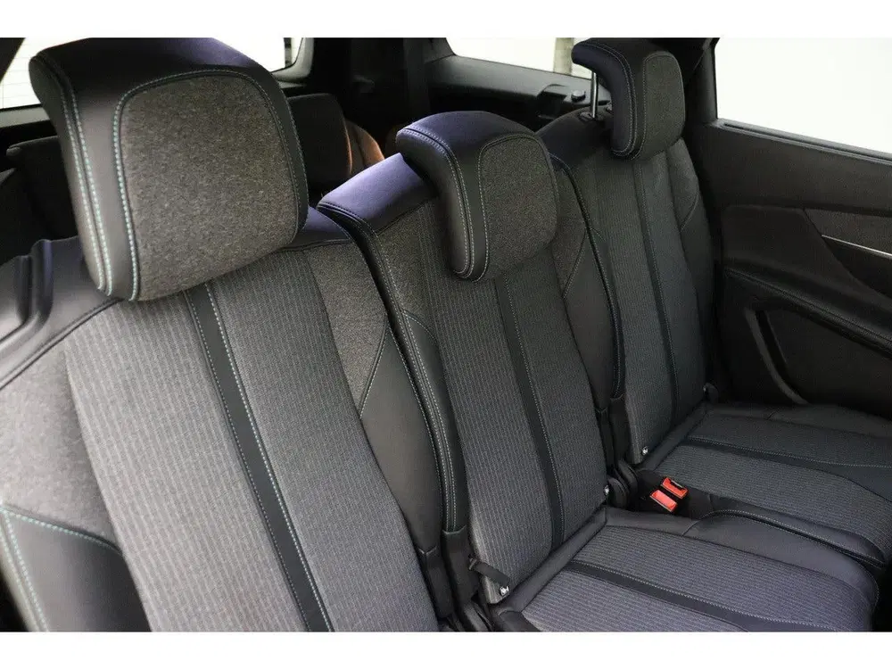 Peugeot 5008 1.2 PureTech Allure Pack Business uit 2022, foto 15