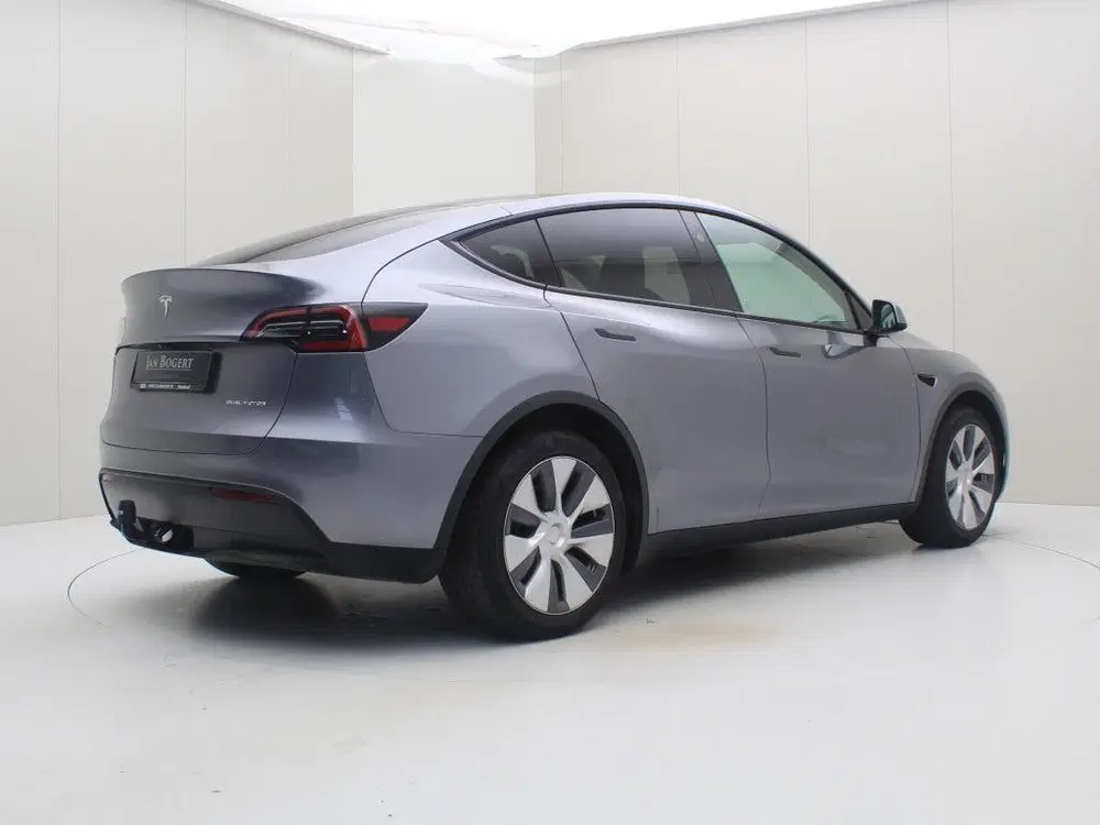 Tesla Model Y Long Range AWD 75kWh 351pk 95% SoH [ HW4+A uit 2024, foto 2