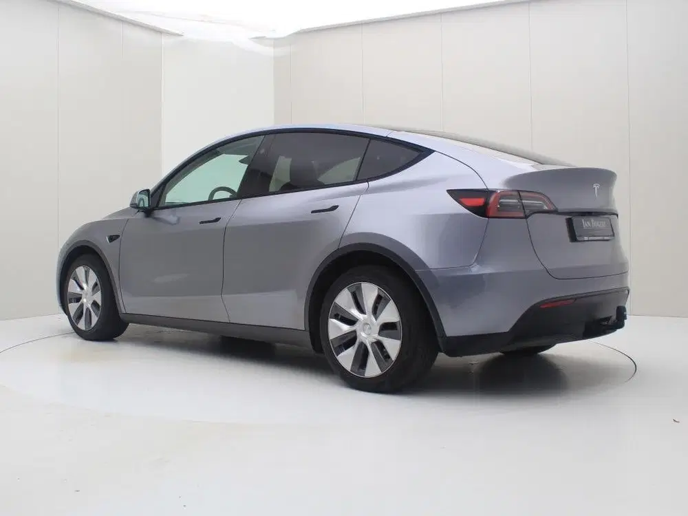 Tesla Model Y Long Range AWD 75kWh 351pk 95% SoH [ HW4+A uit 2024, foto 3