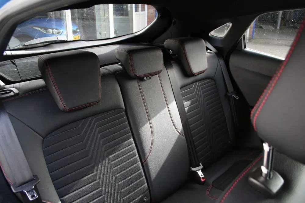 Ford Puma 1.0 EcoBoost Hybrid ST-Line X uit 2022, foto 8