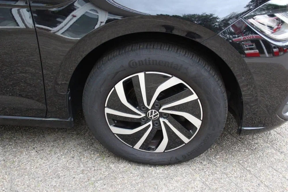 Volkswagen Polo 1.0 TSI Life uit 2023, foto 3