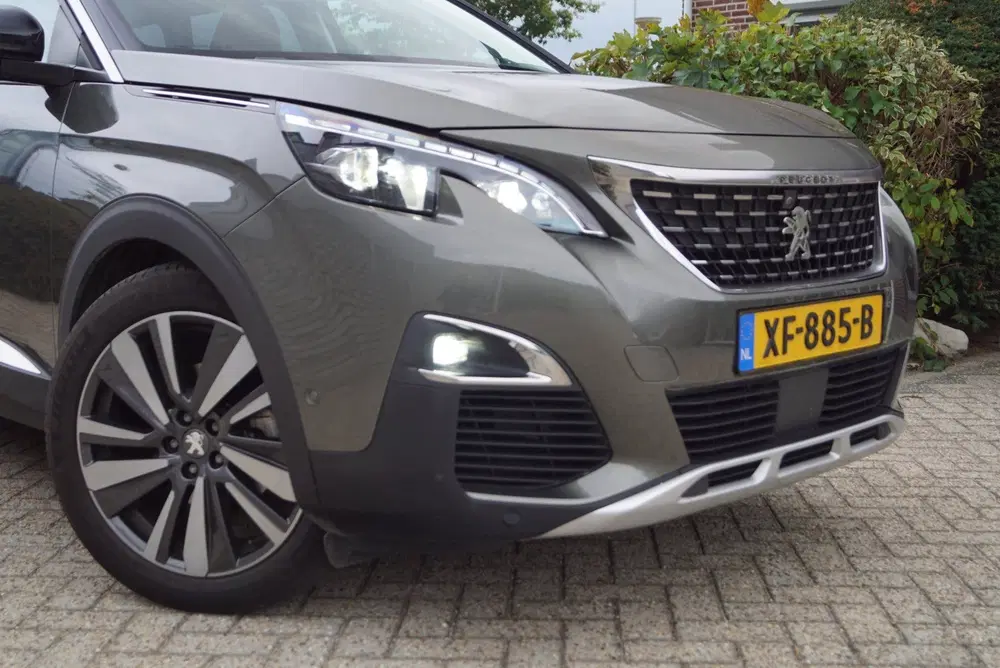 Peugeot 5008 1.6 Premium GT Line Autom 7 Pers Panodak L uit 2019, foto 12