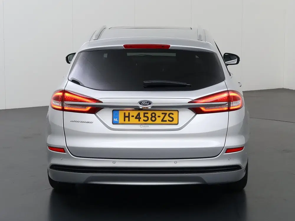 Ford Mondeo 2.0 IVCT HEV Hybrid Titanium uit 2020, foto 4
