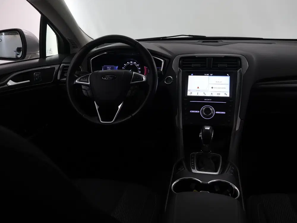 Ford Mondeo 2.0 IVCT HEV Hybrid Titanium uit 2020, foto 9