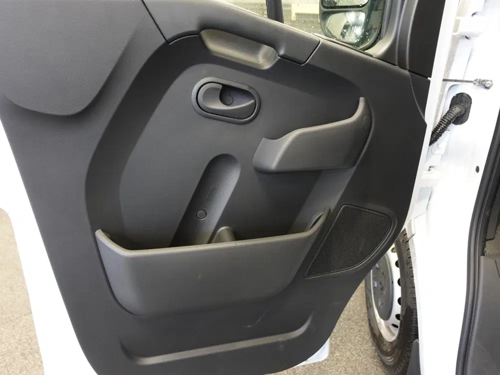 Renault Master T33 2.3 dCi 135PK L2H2 BPM VRIJ Airco Crui uit 2024, foto 9