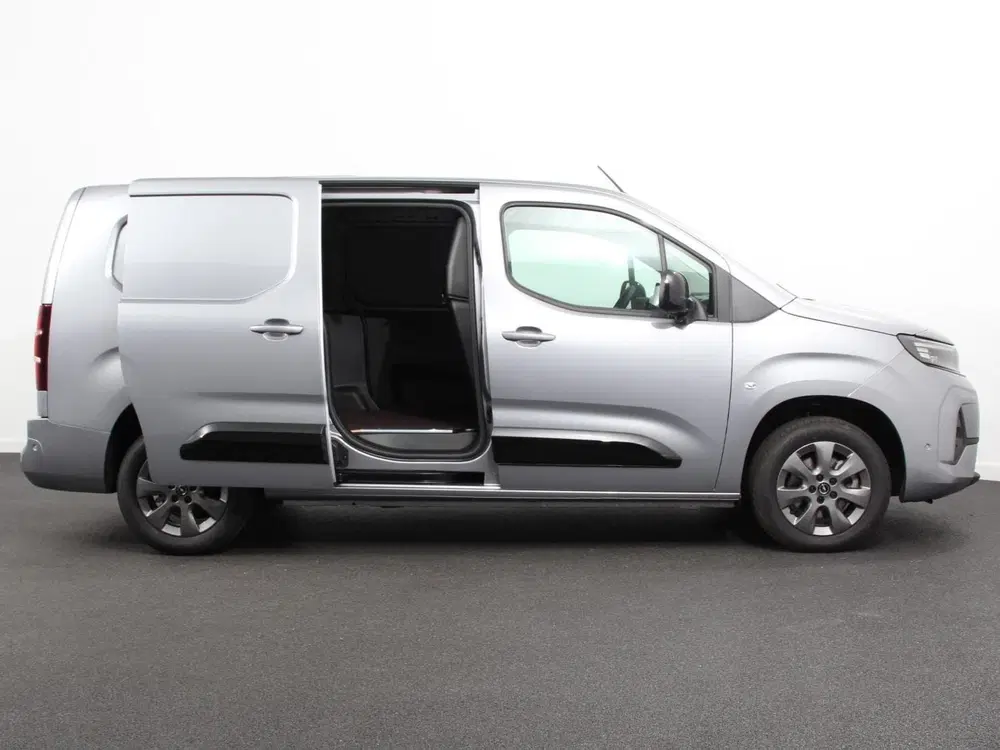 Opel Combo 1.5 BlueHDi 130pk L2 Automaat Apple Carpla uit 2024, foto 15