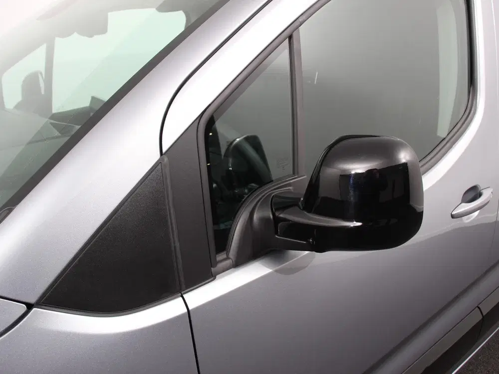 Opel Combo 1.5 BlueHDi 130pk L2 Automaat Apple Carpla uit 2024, foto 7
