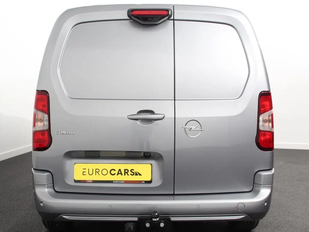 Opel Combo 1.5 BlueHDi 130pk L2 Automaat Apple Carpla uit 2024, foto 8