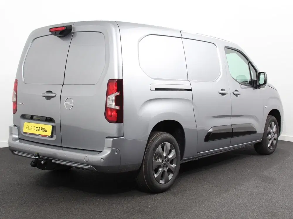Opel Combo 1.5 BlueHDi 130pk L2 Automaat Apple Carpla uit 2024, foto 9