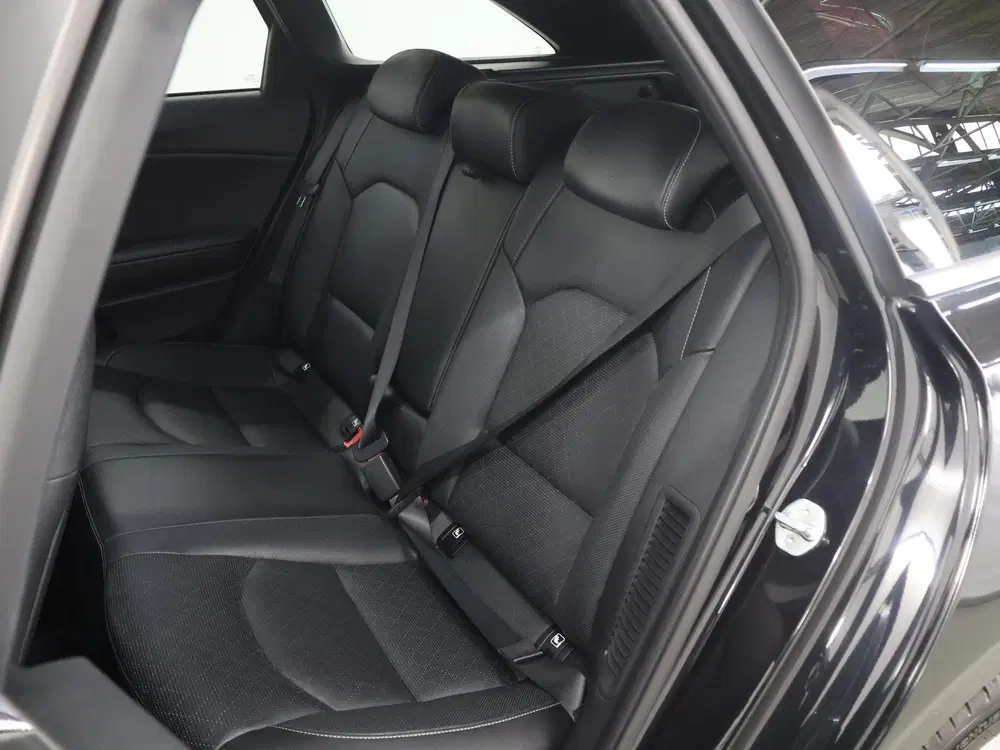 Kia Ceed 1.6 GDI PHEV ExecutiveLine uit 2021, foto 12