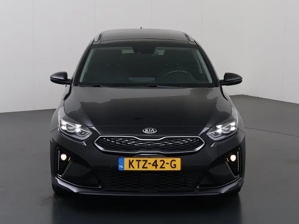 Kia Ceed 1.6 GDI PHEV ExecutiveLine uit 2021, foto 3