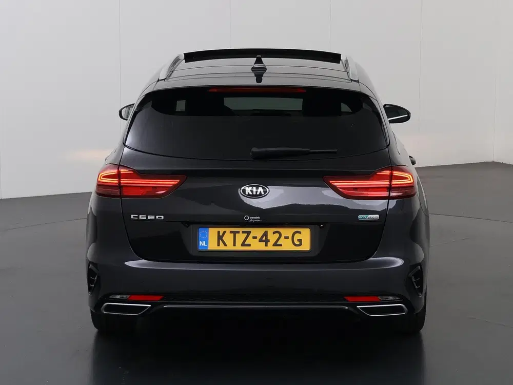 Kia Ceed 1.6 GDI PHEV ExecutiveLine uit 2021, foto 4