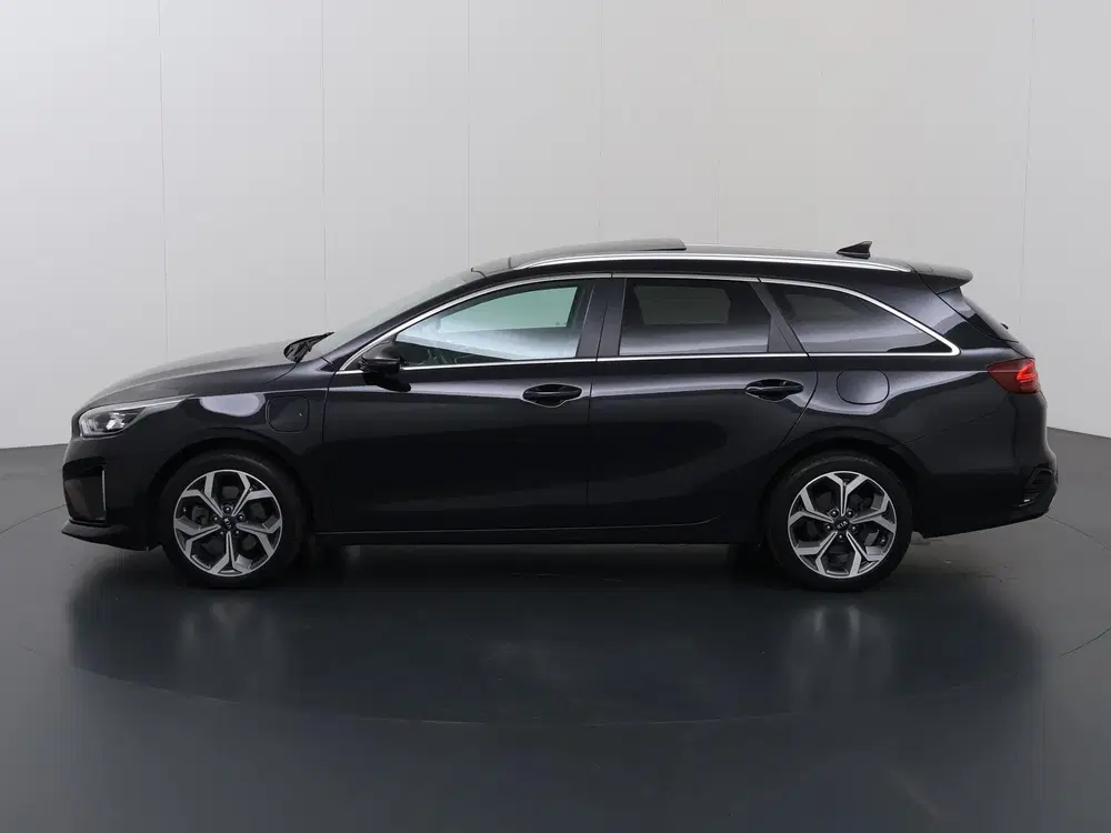 Kia Ceed 1.6 GDI PHEV ExecutiveLine uit 2021, foto 5