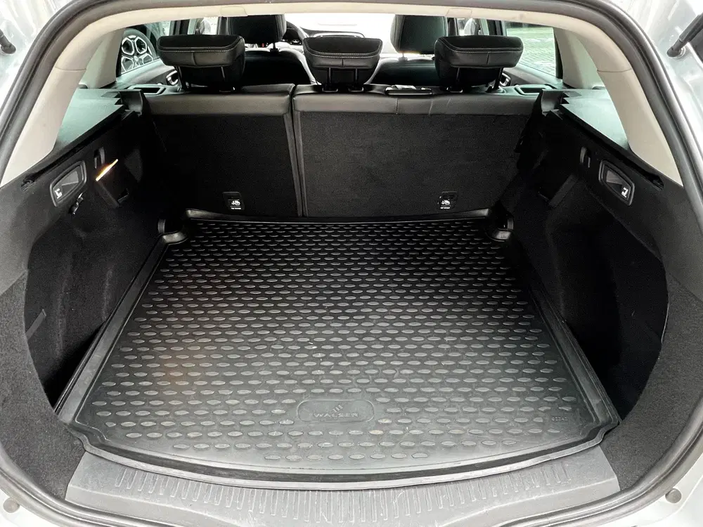 Renault Megane Mégane Estate 1.3 TCe 140 Techno uit 2023, foto 9