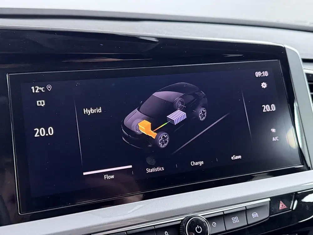 Opel Grandland 1.6 Turbo Plug-In Hybrid uit 2023, foto 14