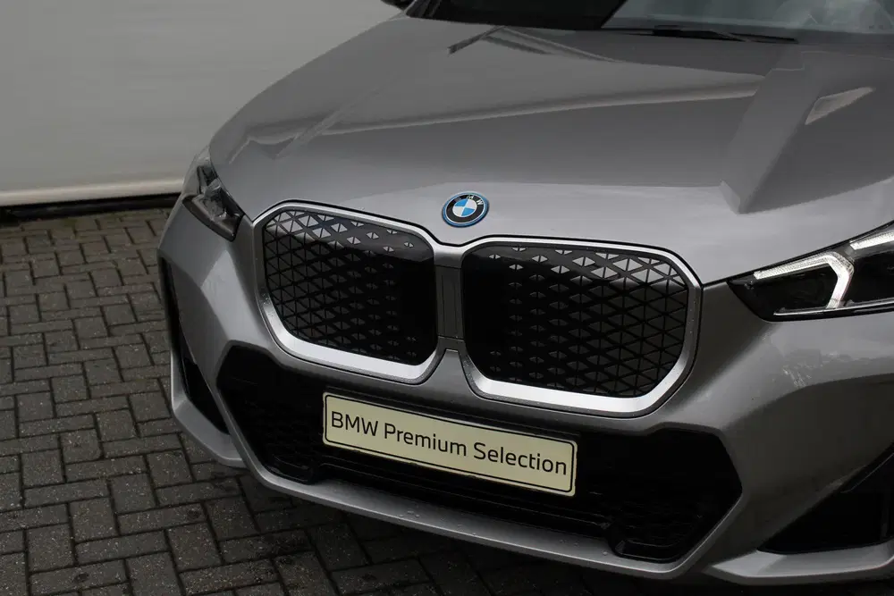 BMW iX1 xDrive30 M Sport uit 2024, foto 8