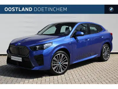 BMW iX2 eDrive20 M Sport uit 2025