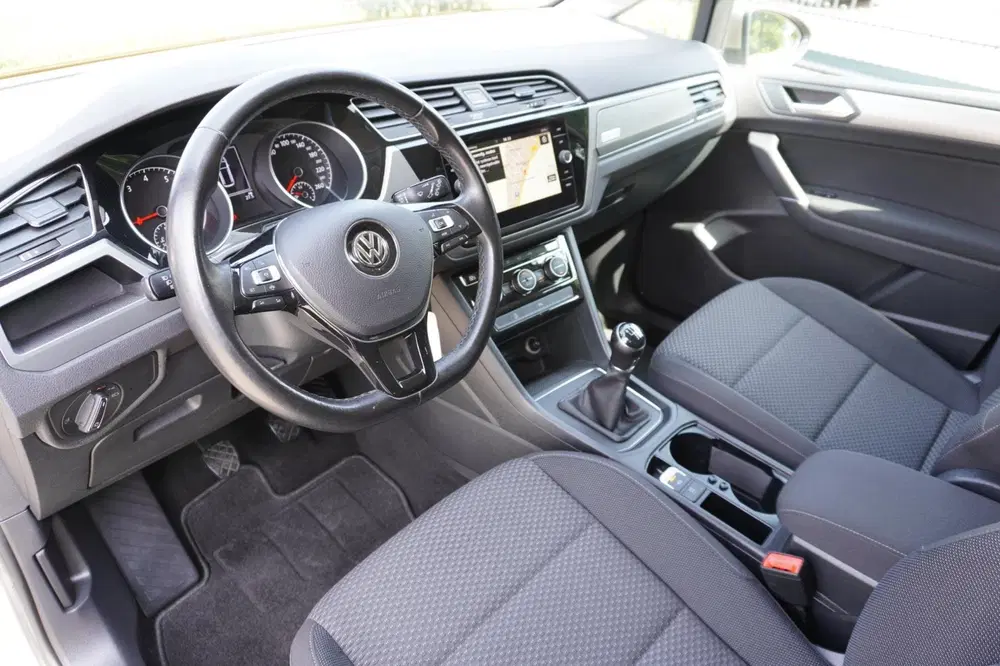 Volkswagen Touran 1.0 TSI Highline Business R 7pers Navi Pdc uit 2019, foto 8