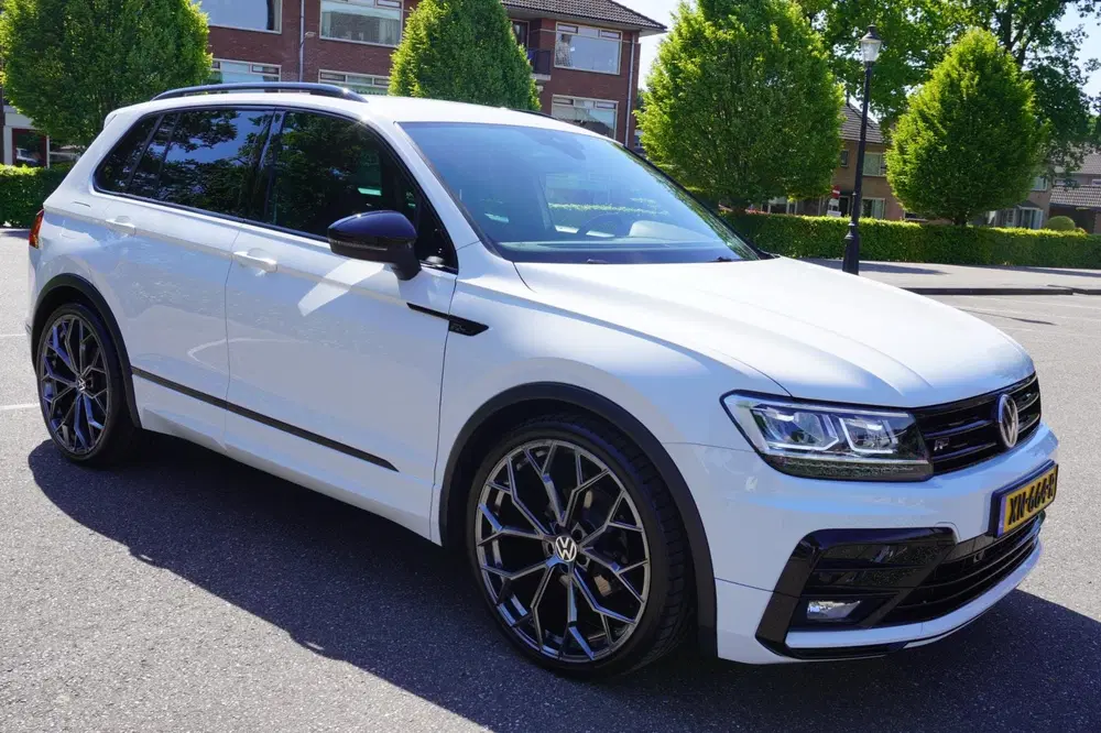 Volkswagen Tiguan 1.5 TSI ACT Highline Business R-line virtu uit 2019, foto 6