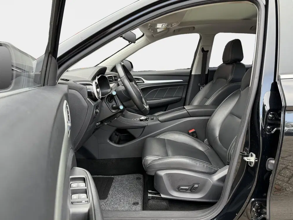MG ZS MG ZS EV Luxury 45 kWh uit 2020, foto 15