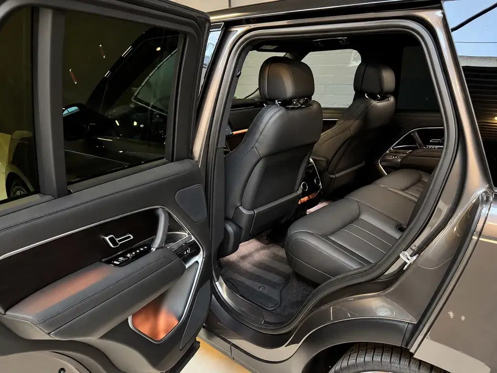 Land Rover Range Rover 3.0 P510e L460 HSE SV Styling uit 2023, foto 14