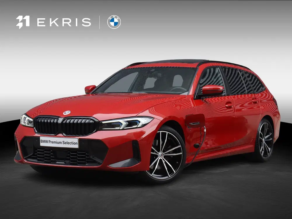 BMW 3-serie Touring 330e uit 2022