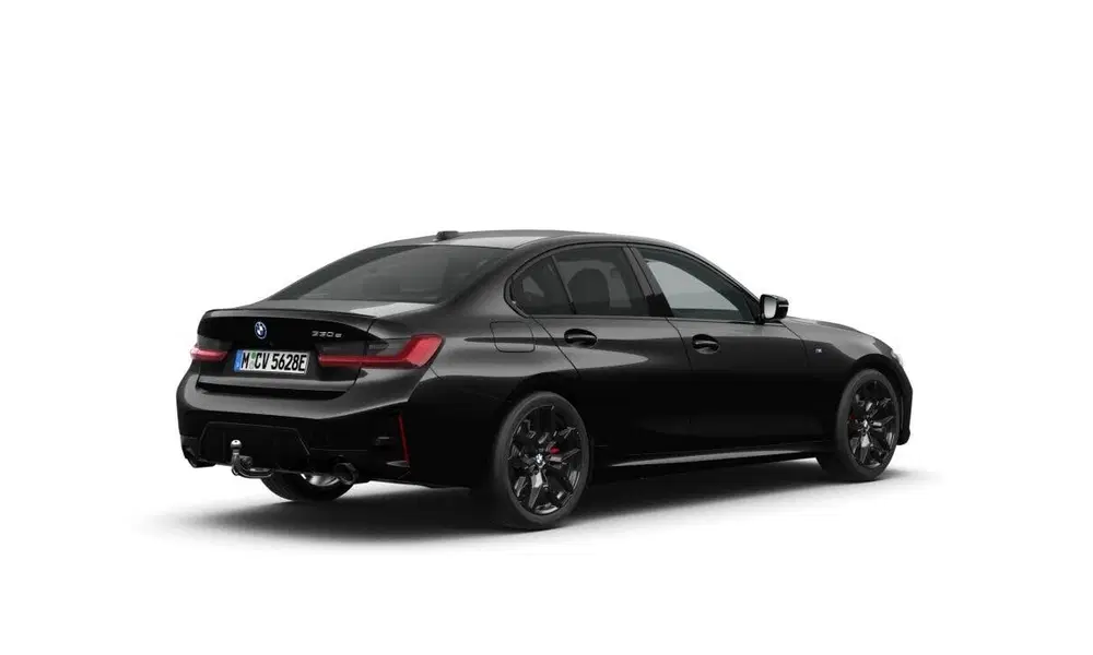 BMW 3-serie Sedan 330e M Sport Pro uit 2026, foto 2