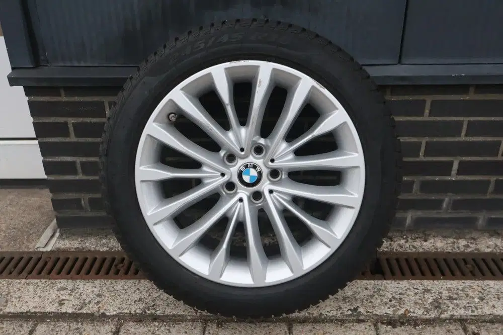 BMW 5-serie (g30) 520i M-Sport 184pk uit 2020, foto 6