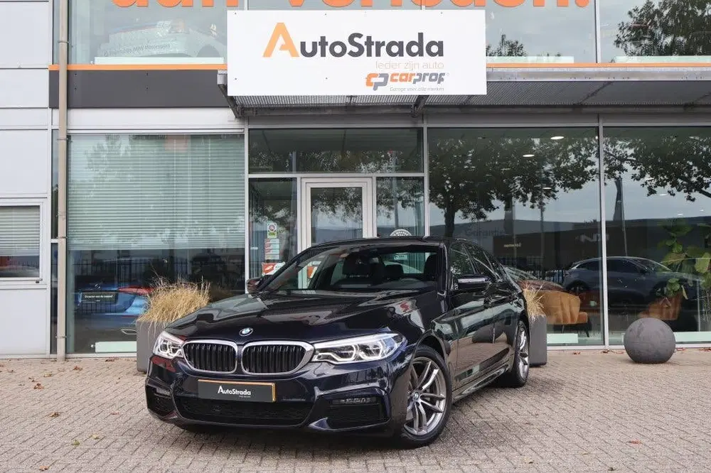 BMW 5-serie (g30) 520i M-Sport 184pk uit 2020, foto 7