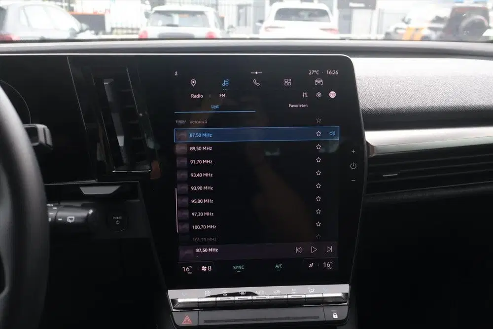 Renault Megane Mégane E-Tech EV60 Evolution 220pk Optimum uit 2024, foto 14